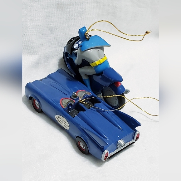 2 Batman Ornaments DCComics - Picture 2 of 5